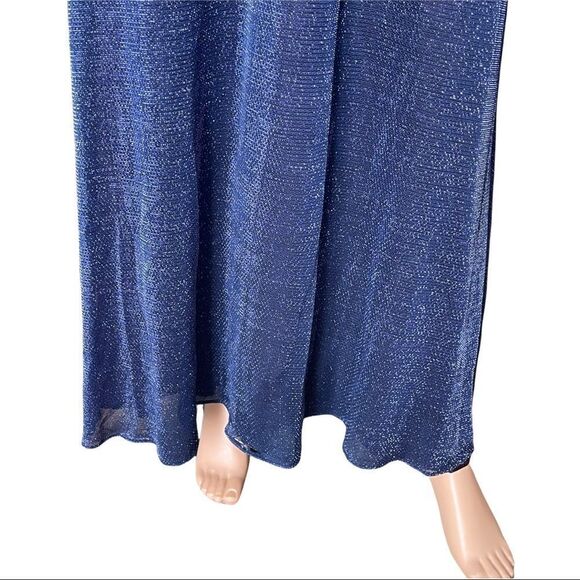 JUMP Apparel Blue Velvet & Metallic Long Gown Sz 6 - Picture 10 of 15